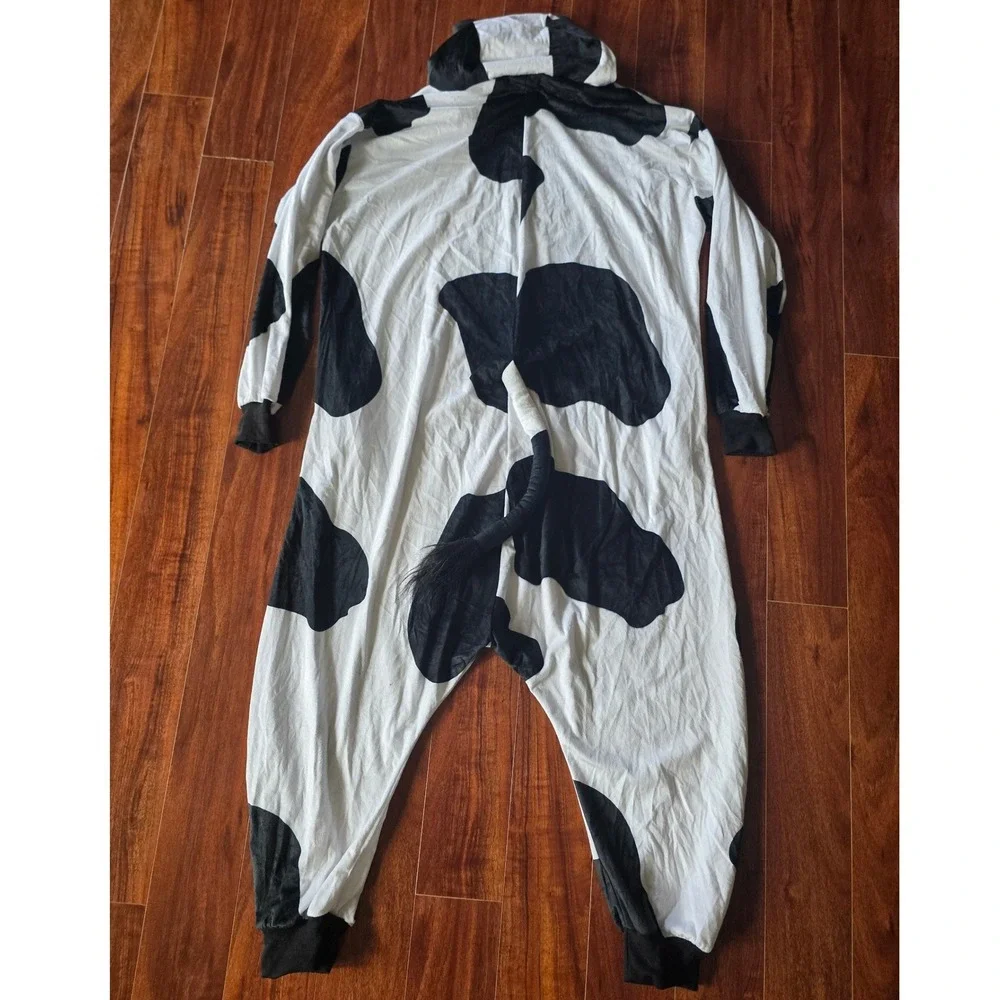 Spirit Halloween Cow Union Suit Adult One Size Plush Halloween Jumpsuit Costume - Picture 10 of 11
